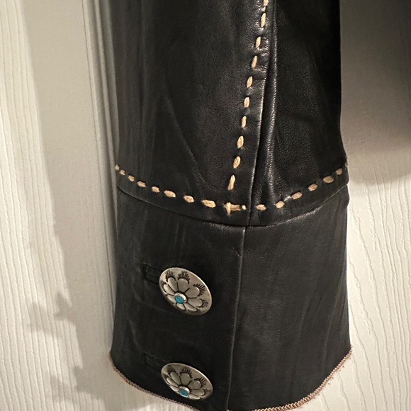 Tasha Polizzi Black Leather Jacket – Turquoise Concho Buttons, Paisley Lining -S - Picture 8 of 9